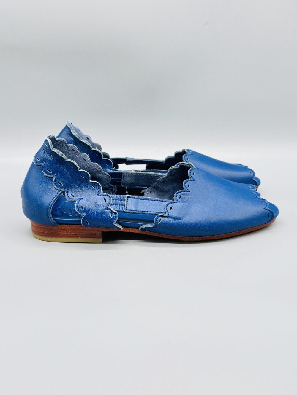 BaliElf Shoes Womens 8 Blue Leather D'Orsay Peep Toe Flats Scallop Sandals